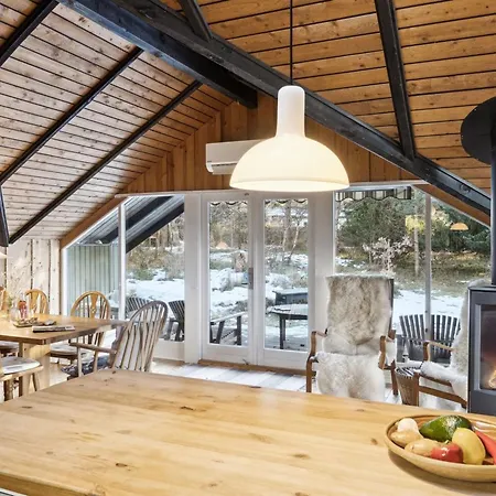 Holiday home Fietje - 200m From The Sea In Sealand By Interhome *